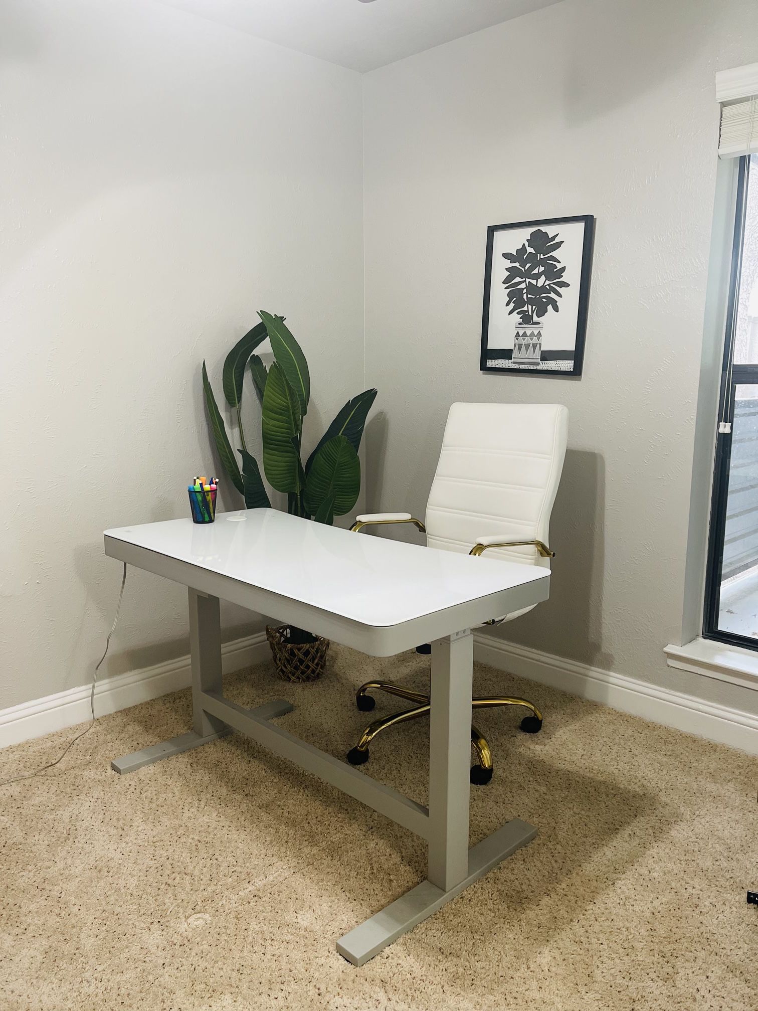 Adjustable Height Office table 