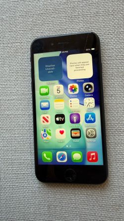 Unlocked iPhone SE 3rd Generation 64GB Black