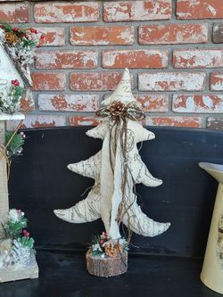 French Shabby Chic Script Christmas Tree