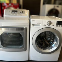 LG washer and electric dryer set. 