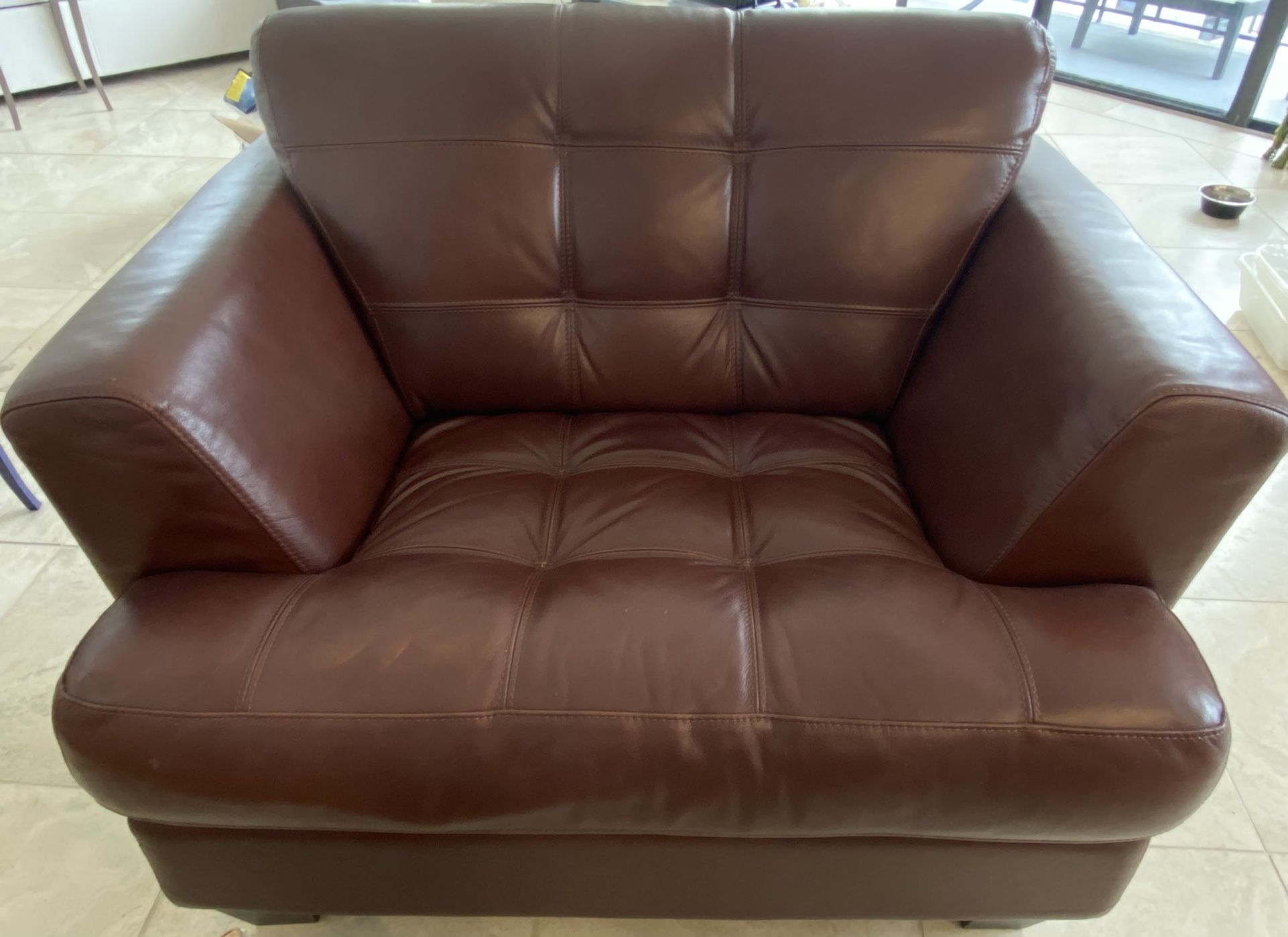 Chateau D'Ax Italian Leather Chair 