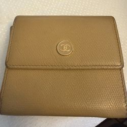 Chanel Coco Trifold Wallet 