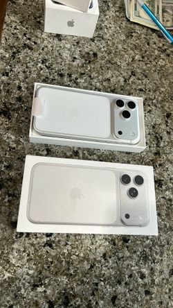 iPhone 17 pro max 1TB silver open box barely used