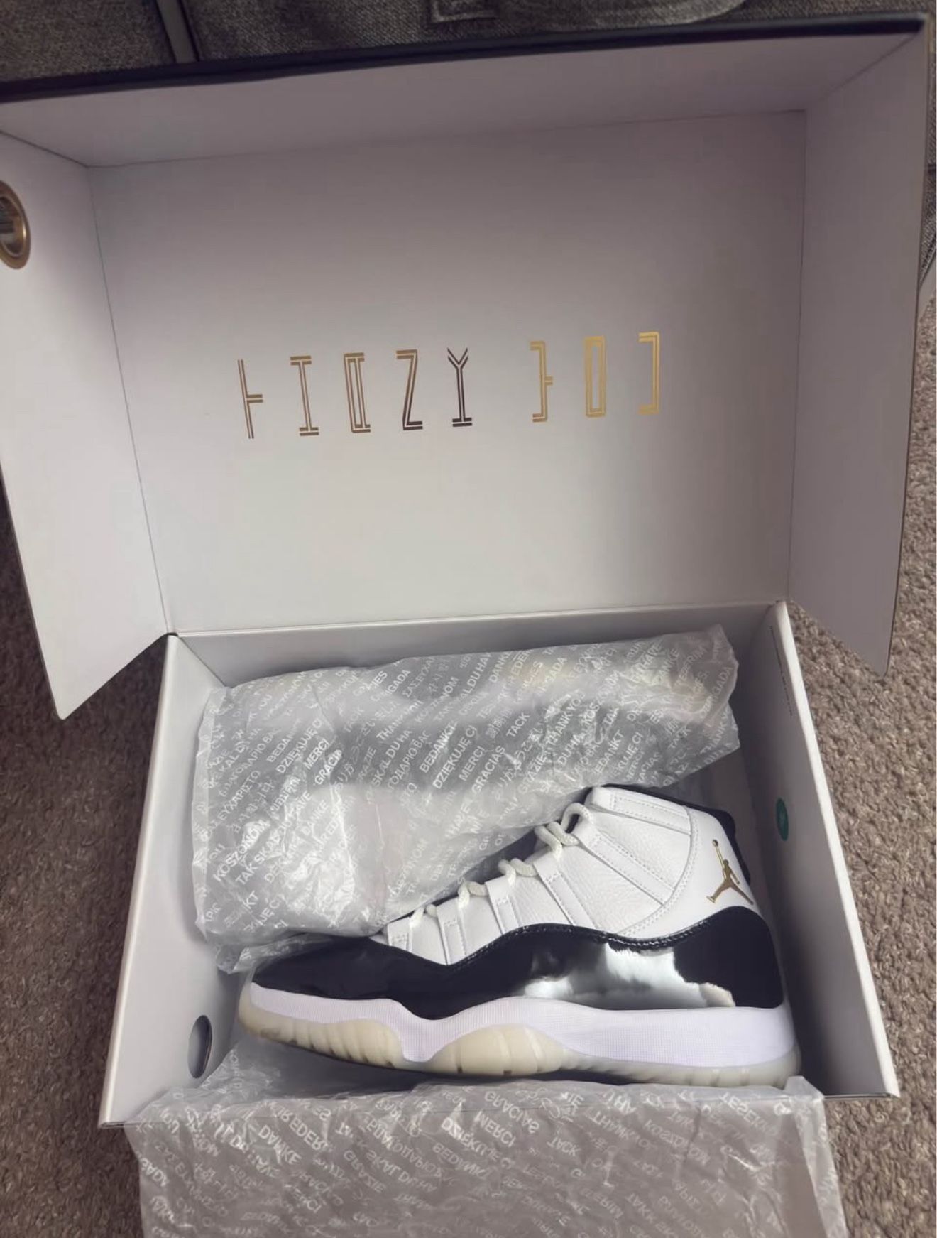 Air Jordan 11 Gratitude 