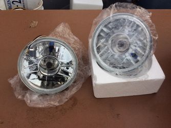 Headlights halogen bulbs