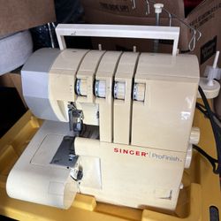 Singer  Machine
