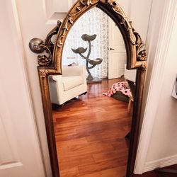 Vintage Hollywood Regency Gold Gilt Mirror 20.5”W x 46”H