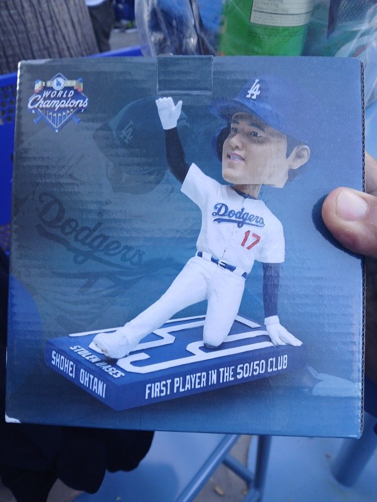 SHOHEI OHTANI 2025 BOBBLEHEAD. NEVER OPENED LOCATED IN GLENDORA. "FIRM" PRICE
