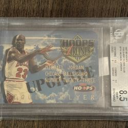 Michael Jordan Hoops Frequent Flyer Upgrade BGS 8.5