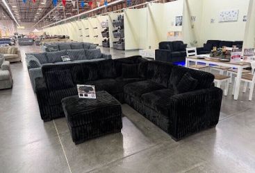 Stylist 4-Pc sectional sofa with ottoman fur-like jumbo corduroy