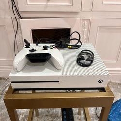 Xbox One S 1TB with Controller