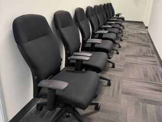 Ergonomic Chair / Office Chairs