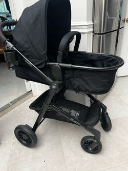 Evenflo Pivot baby stroller