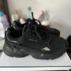 Adidas Falcon Shoes 