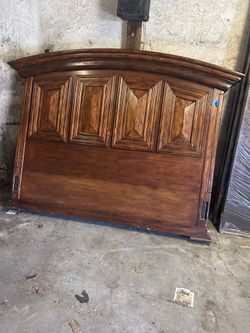 King size bed