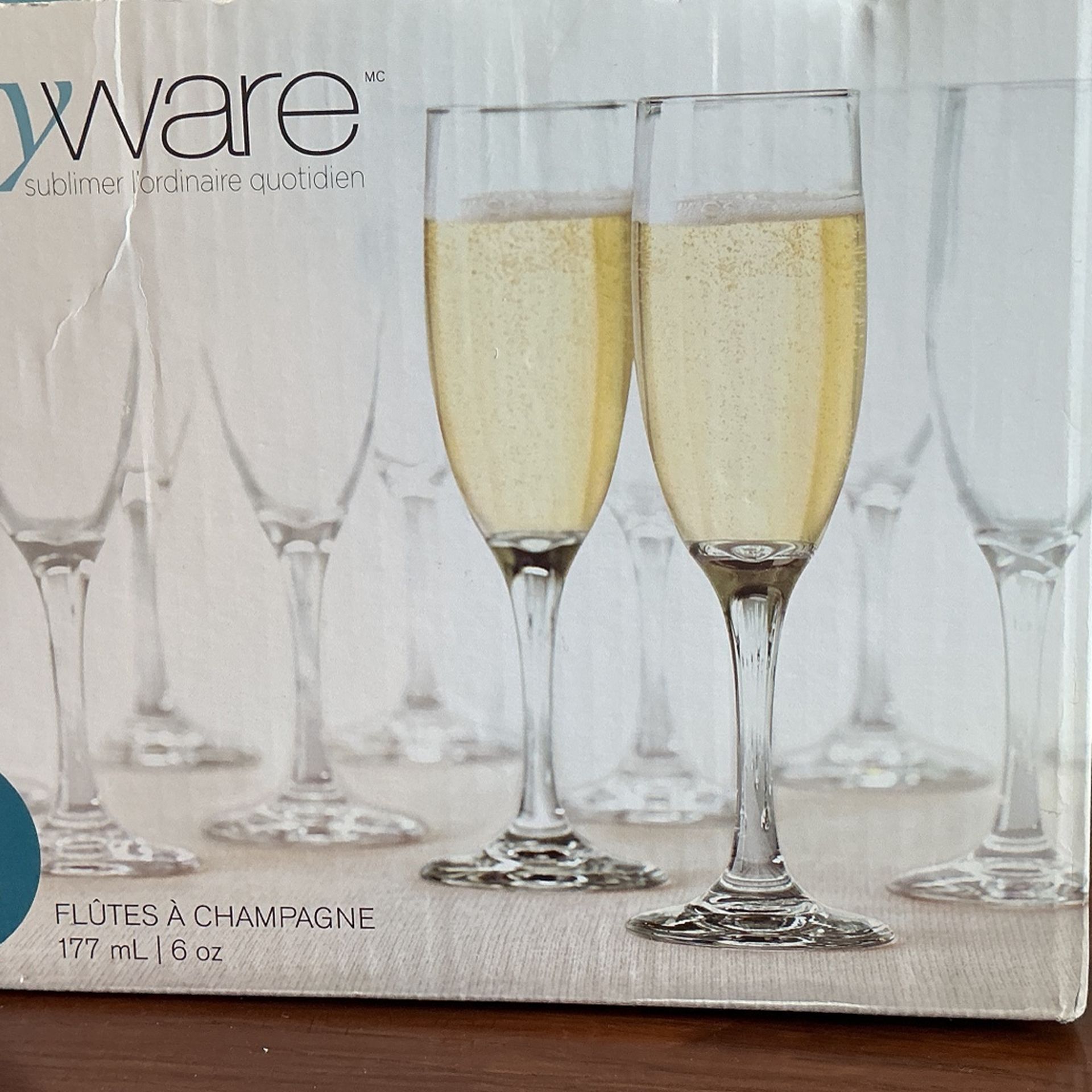 Glasses Champagne Glasses New In Box 12 Pieces