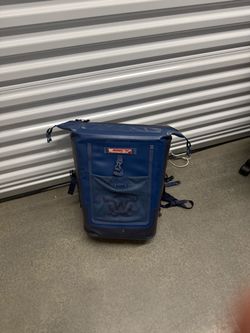 Thermos backpack must pick up downtown Seattle