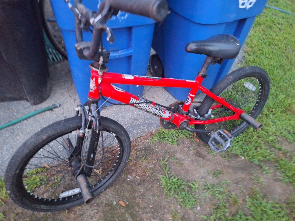 20 INCH DIAMONDBACK BICYCLE.
