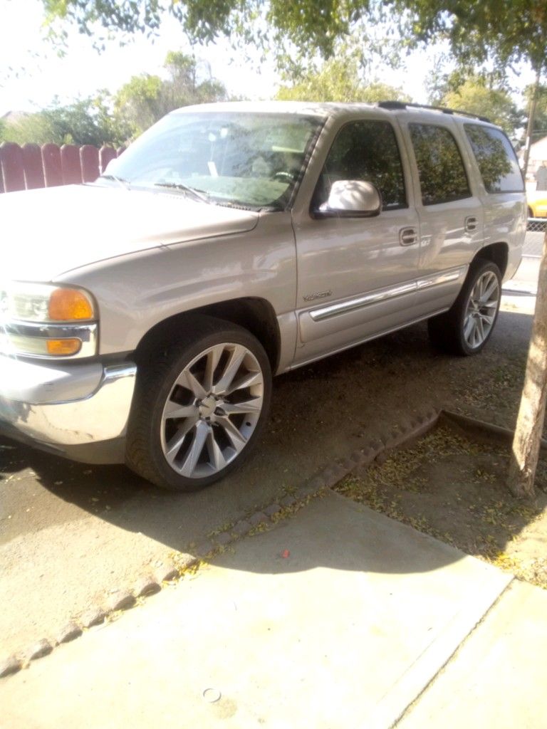2004 GMC