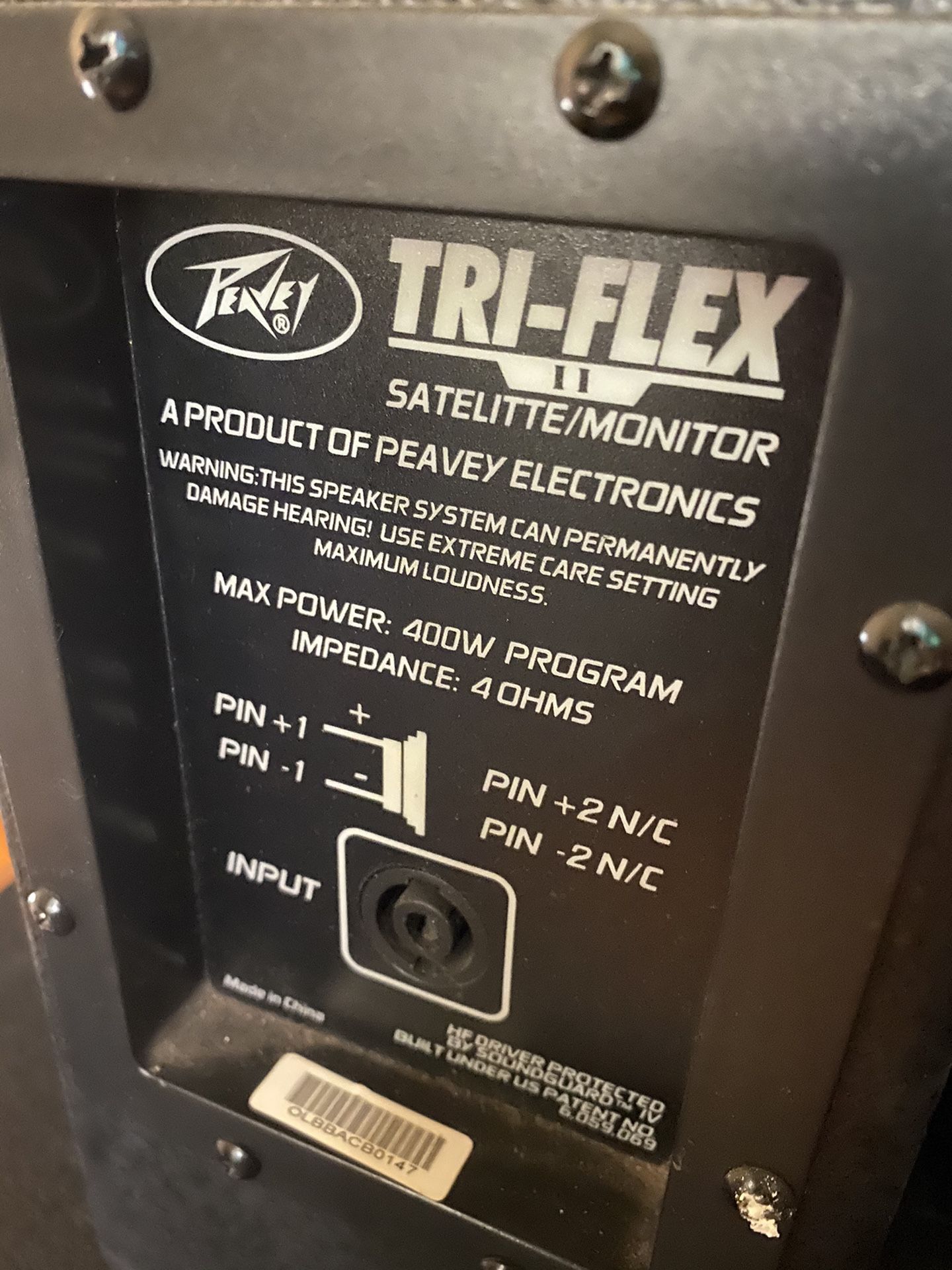 Peavey Triflex II 1000 watt Sound System 2 speakers and 1 subwoofer for