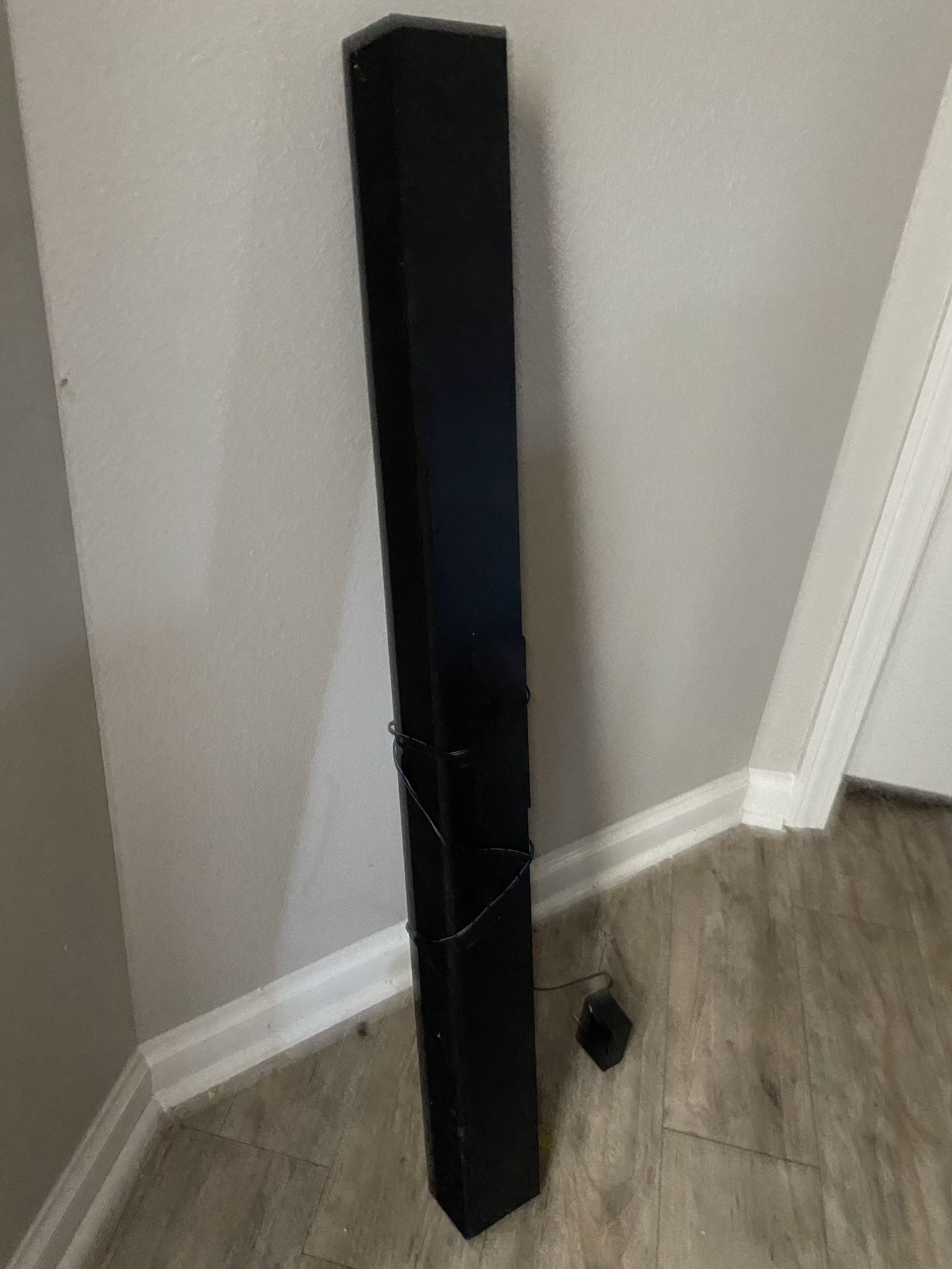 Sound Bar / Speaker