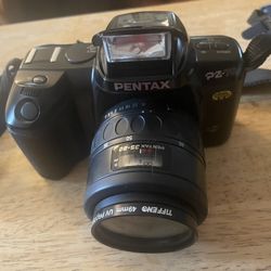 Pentax PZ-70 Is A 35mm Camera Looks Brand New
