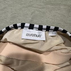 Avenue one piece swimsuit size 22