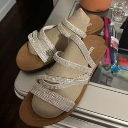 Sandles Size 9 With Bling New $20