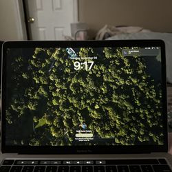 MacBook Pro (2023)