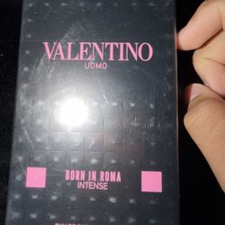 Valentino Cologne Intense 