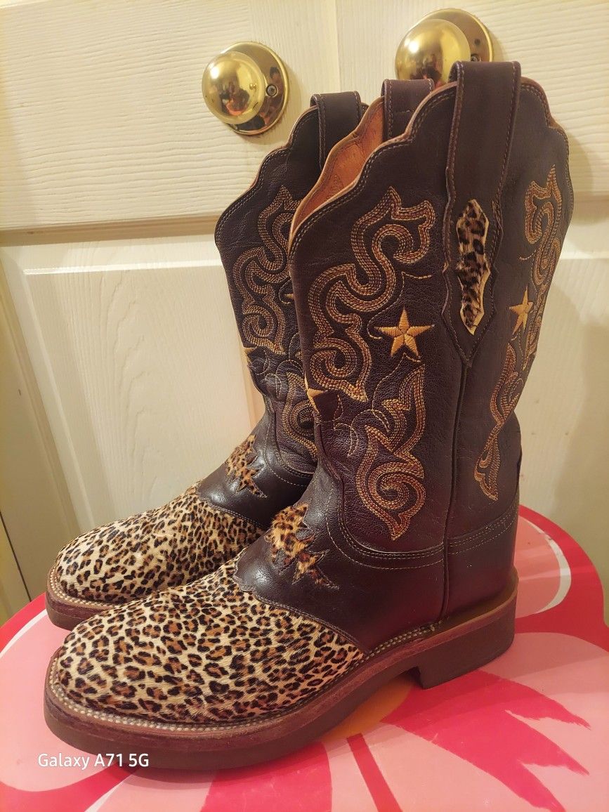 lucchese cheetah print boots