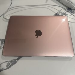Apple Macbook