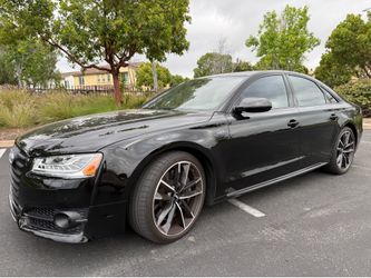 2017 Audi S8