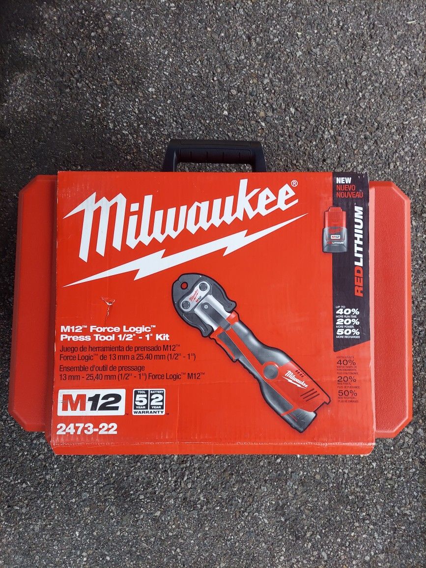 New Milwaukee M12 Force Logic Cordless Press Tool Kit.