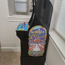Arcade1Up Galaga Arcade Cabinet with Riser - Excellent Condition! San Antonio Pickup