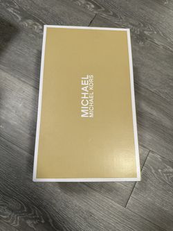 Michael Kors Women’s Sandals Size 9.5