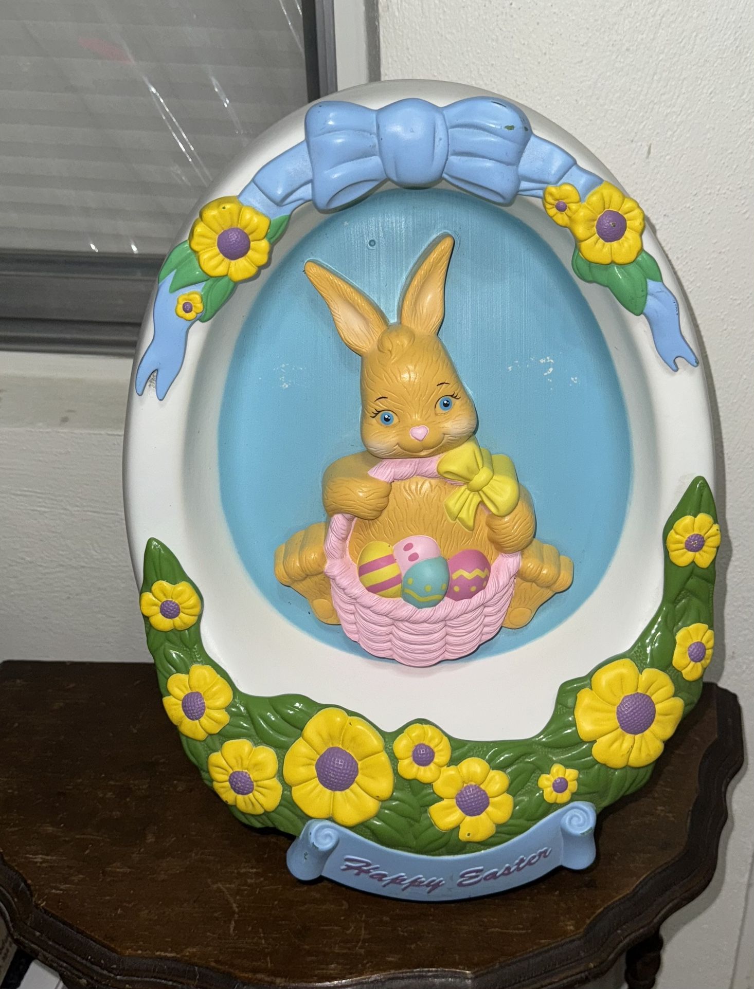 Vtg 1995 Blow Mold empire easter bunny in egg outdoor decor 18” tall RARE Rabbit Lamp