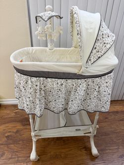 Baby Bassinet with Canopy and Mobile