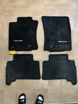 OEM 2013-2020 Toyota 4Runner Car Mat