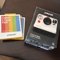 Polaroid Now Instant Camera