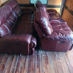 Leather Couch And Loveseat Very Nice Condition They Are Also Electric
