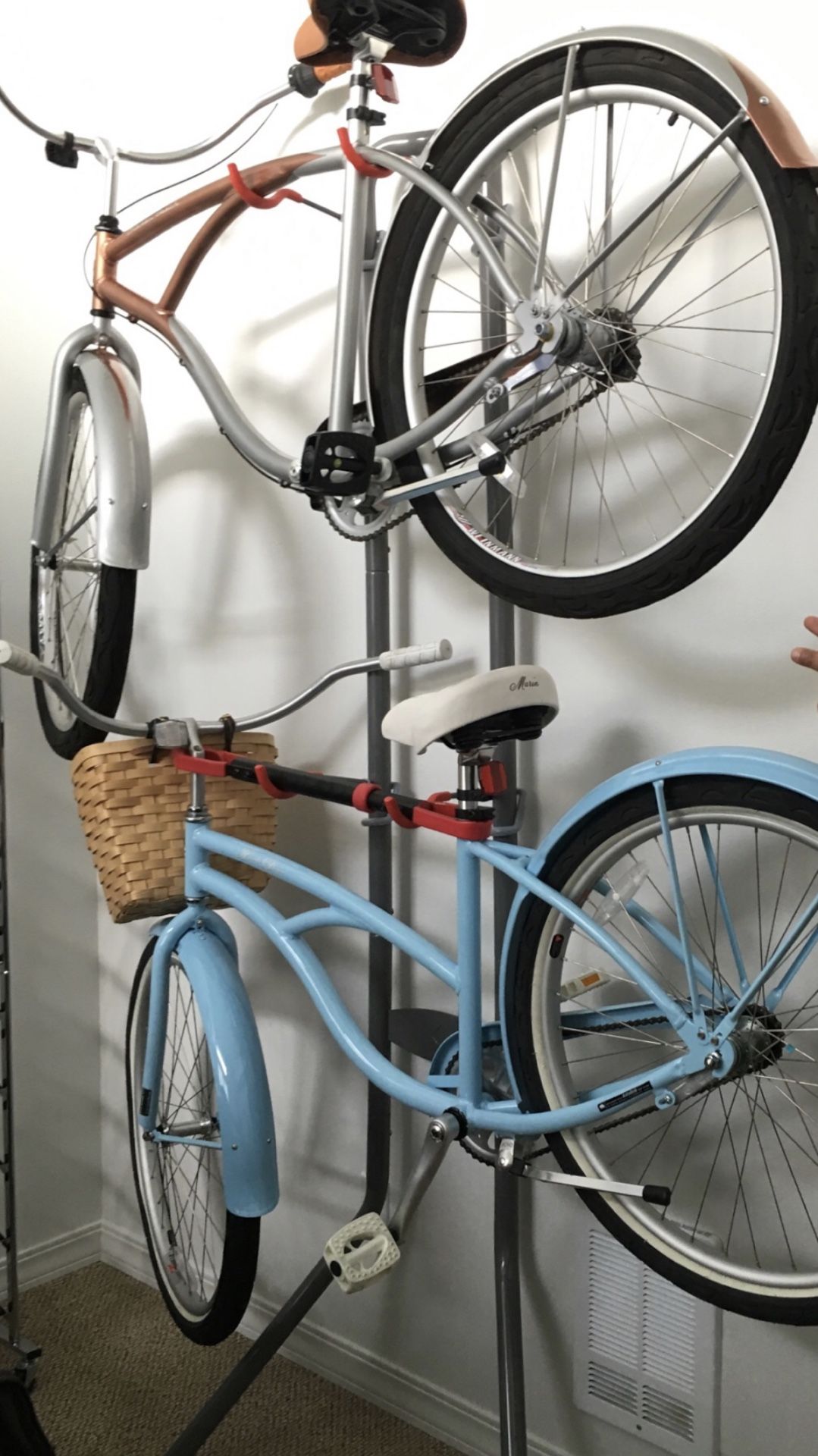 2 cruiser bikes with vertical rack