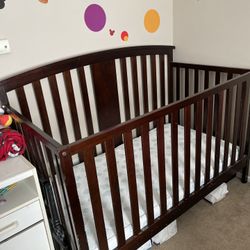 Baby Crib 