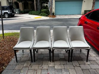 Set of 4 Modern Dining Room Chairs
