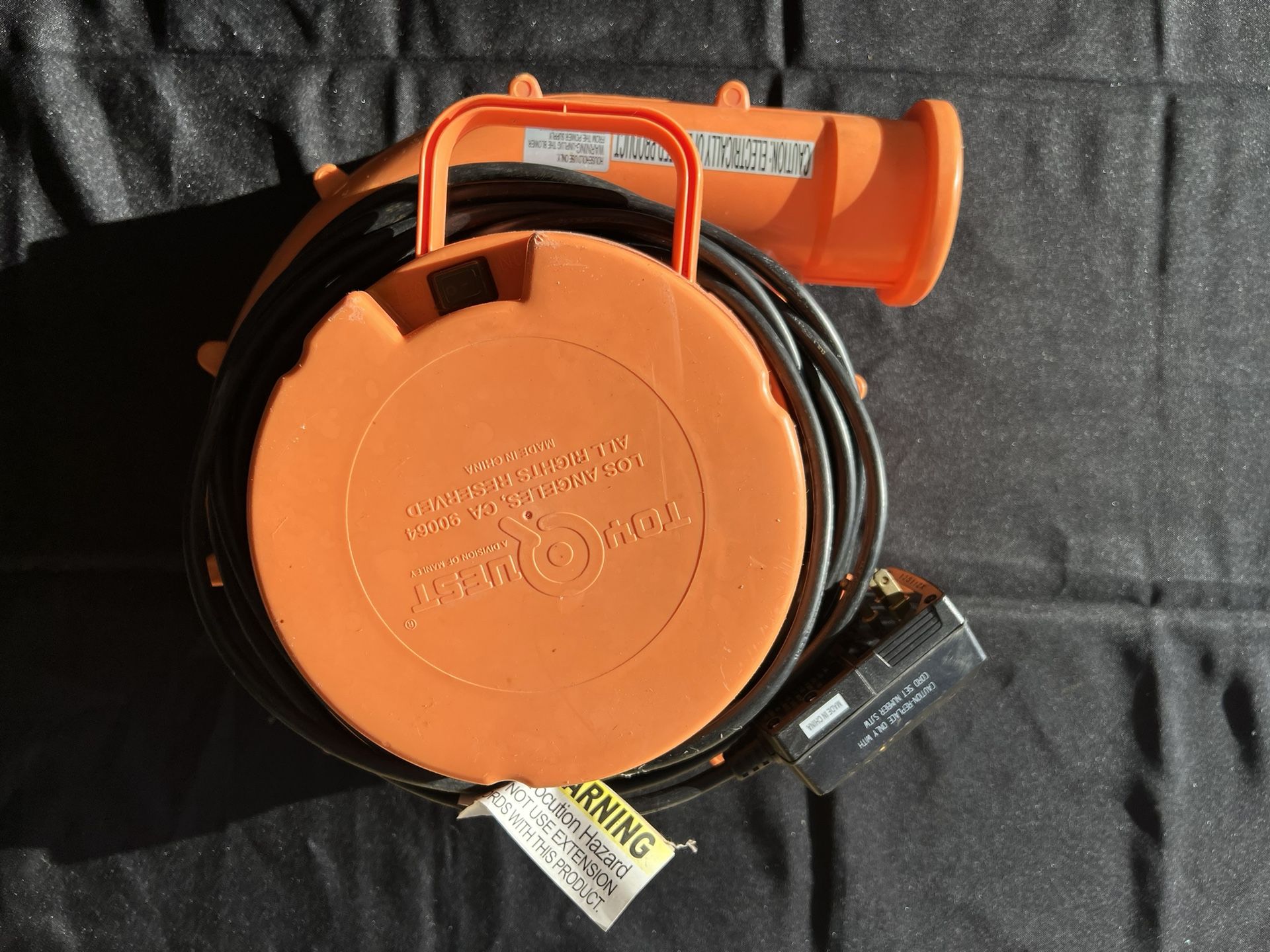 Toy Quest Blower