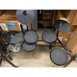 Alesis  Nitro Electric Drum Set