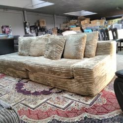 BRAND NEW BIG SECTIONAL SOFA COUCH SET