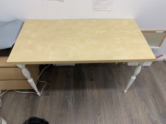 Ikea Desk (47x23.5 in)
