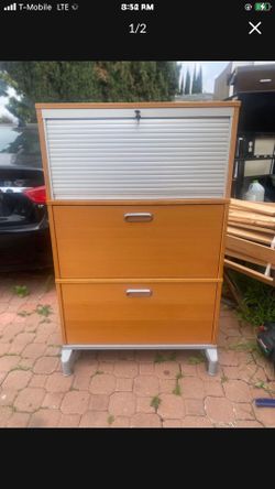 File cabinet