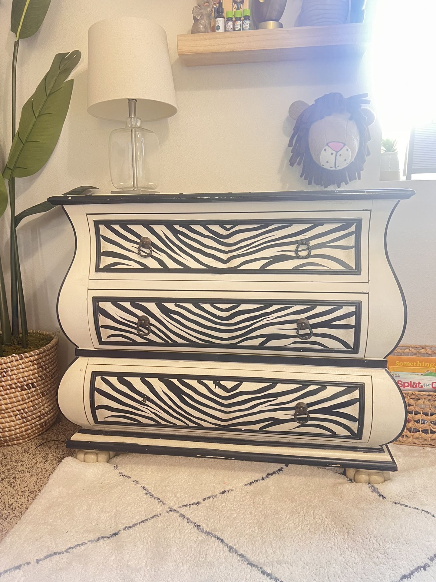 Zebra 3- Drawer Dresser 
